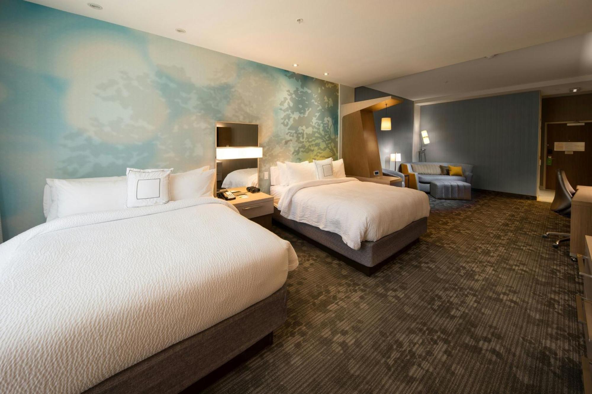 Courtyard By Marriott Russellville Bagian luar foto